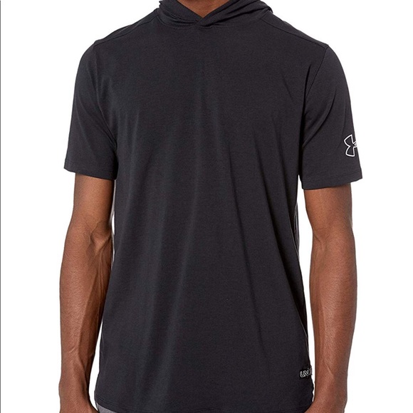 under armour baseline short sleeve hoodie